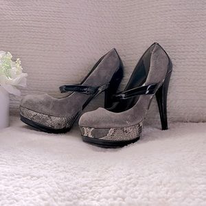 Jessica Simpson Heels